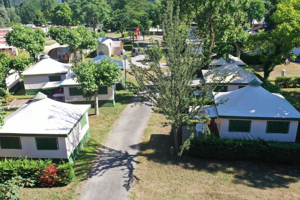 Camping Du Lac Foix Exterior photo