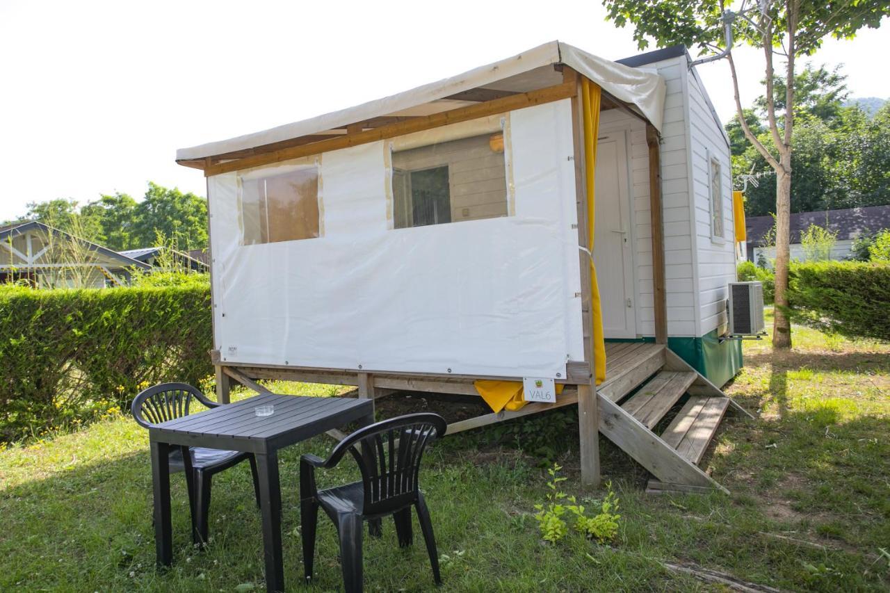 Camping Du Lac Foix Exterior photo