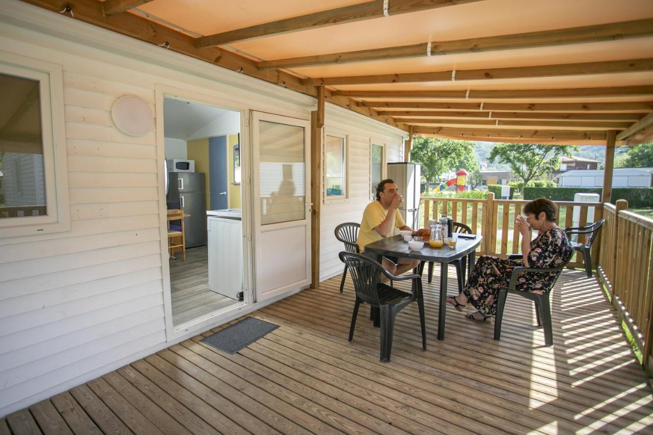 Camping Du Lac Foix Exterior photo