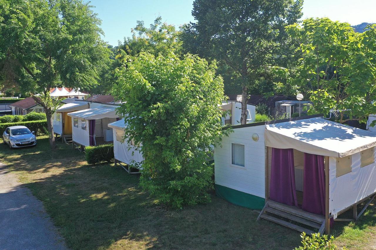 Camping Du Lac Foix Exterior photo